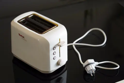 Tefal Express トースター（コンセントアダプター付き）